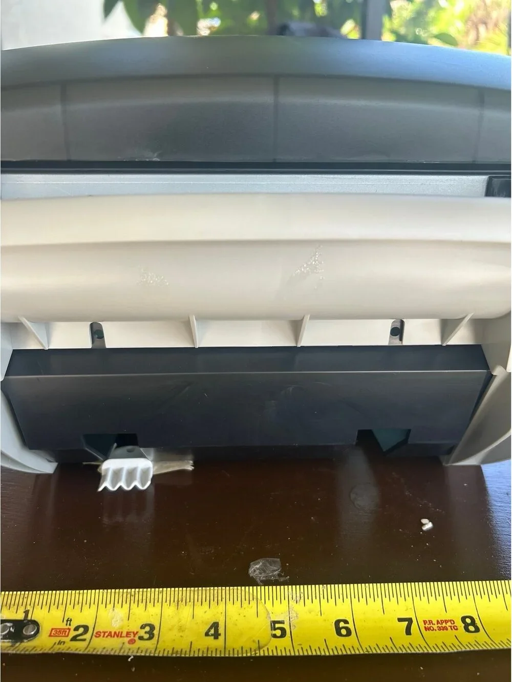 D57 array 1 dispenser non perforated roll towel dispenser with lever  552577